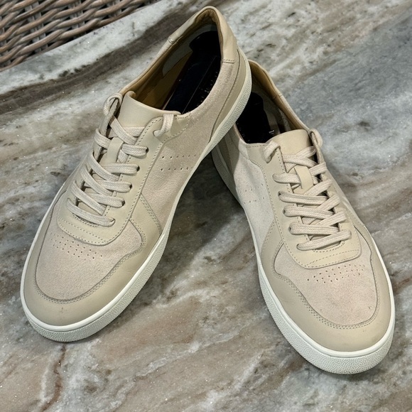 Women’s NISOLO Bria Go-To sneakers- bone. Size 9 - Picture 5 of 11